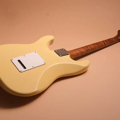 Suhr Classic S RFM - Vintage Yellow image 4