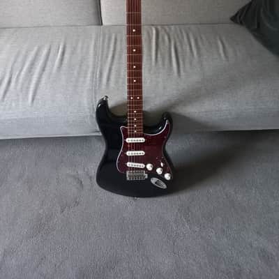 Fender Stratocaster 2008 - Black image 10