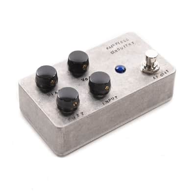 Fairfield Circuitry ~900 Fuzz Pedal image 2