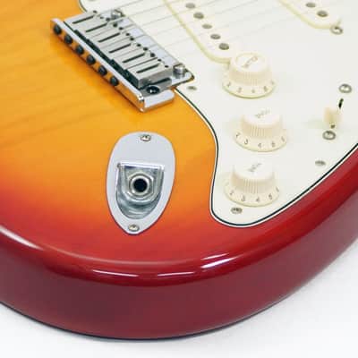 Fender American Ultra Stratocaster (Plasma Red Burst/Maple) [USED] 2019 - Plasma Red Burst image 7