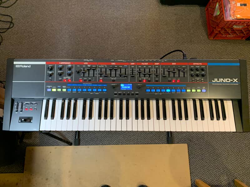 Roland Juno-X 61-Key Programmable Polyphonic Synthesizer