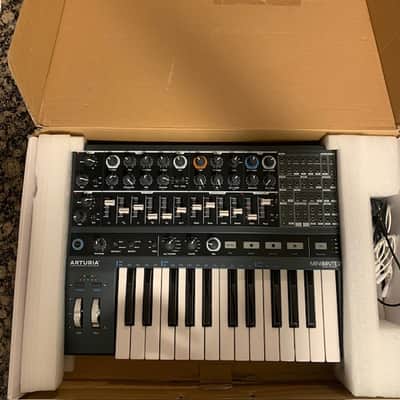 Arturia MiniBrute 2 25-Key Synthesizer 2018 - Present - Black