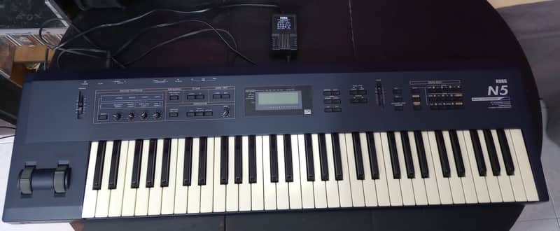 Korg N5 1997 Dark Blue synth 64 voices IA2 61 Keyboard original