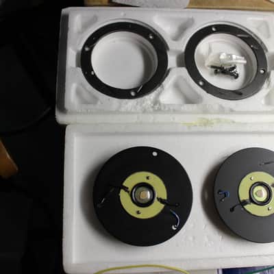 KEF T27 SP1032 new old stock tweeters (pair) in original box image 8