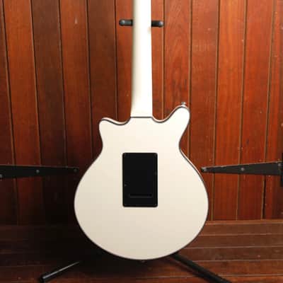 Brian May Guitars BMG Special LE White Electric Guitar image 11