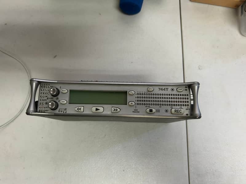 Sound Devices 744T 4-Track Digital Audio Recorder 2000s - Gray image 1