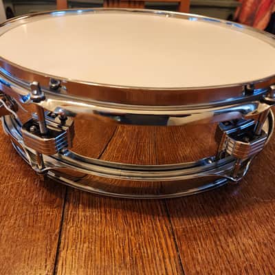 Ludwig No. 405 Aluminum Piccolo 3x13" 6-Lug Snare Drum with Pointed Blue/Olive Badge late 70's- Chrome-Plated image 4