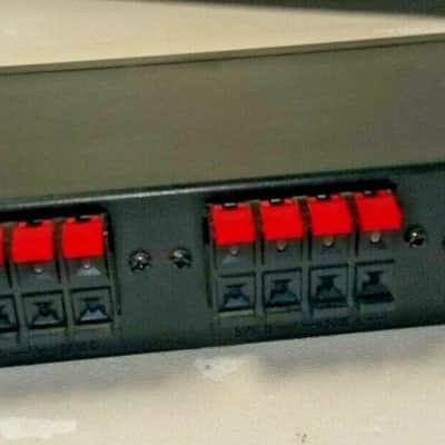 Radio Shack 4-Way Speaker Selection Switch Control Center Cat. No. 40-244 Black image 5