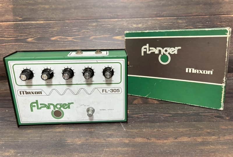 70s MAXON FL-305 Flanger Vintage Pedal Tested w/Box image 1