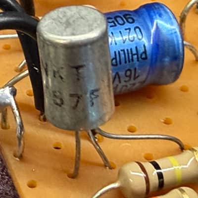 Arcane Analog NKT Red Fuzz With Box Face image 12