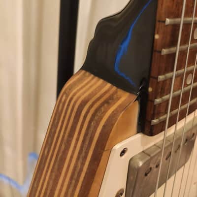 Unique Piece Epiphone '67 Flying V 1994 KOREA Wood ! image 17
