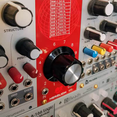 Passive Bandpass Octave Filter - Herzlich Gabor - 10hp Eurorack filter - B&K 1613 style filter image 1