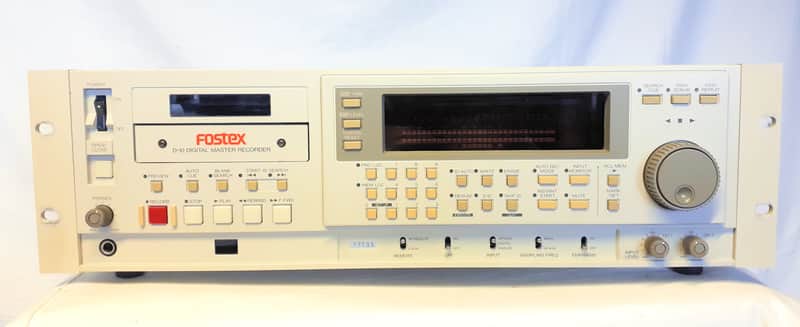 FOSTEX  D10 - Mastering DAT Recorder image 1