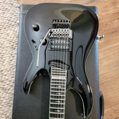 ESP Kiko Loureiro Signature Electric Guitar 2009 MIJ Black Excellent Condition W/Case image 7