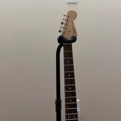 Squier Paranormal Toronado 2021 - Present - 3-Color Sunburst image 2