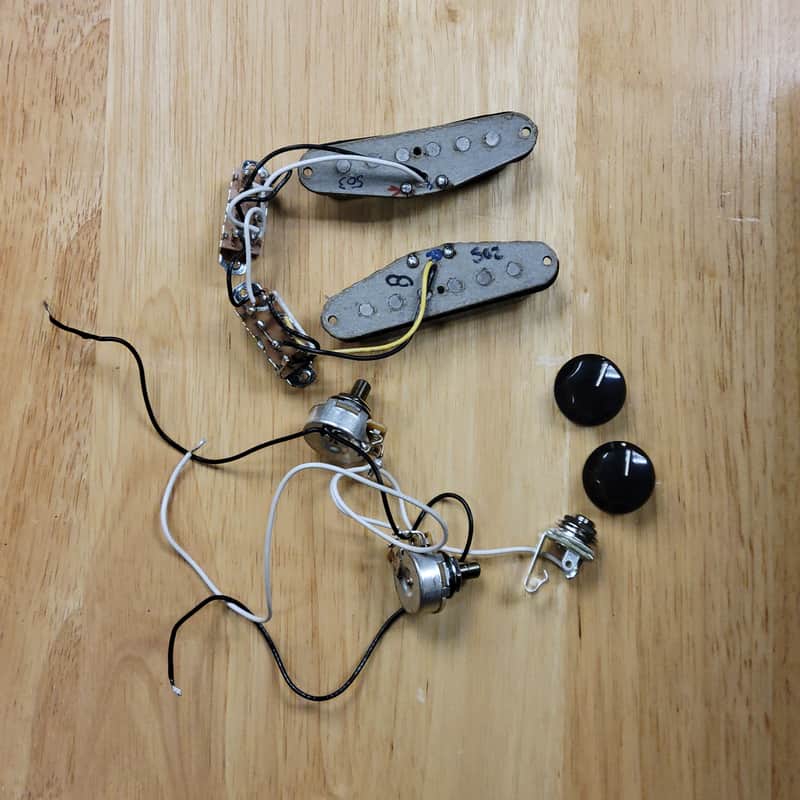 Fender Mustang Pickups Full Wiring  Harness Vintera II '70s image 1