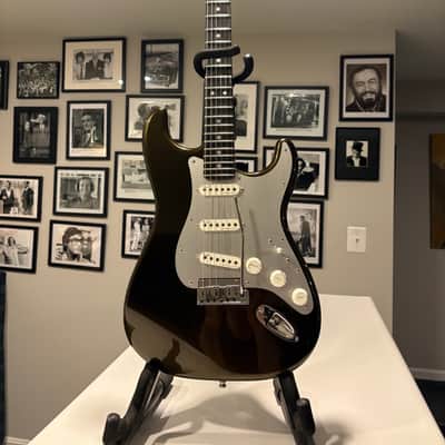 Fender American Ultra II Stratocaster with Ebony Fretboard 2024 - Present - Texas Tea image 1