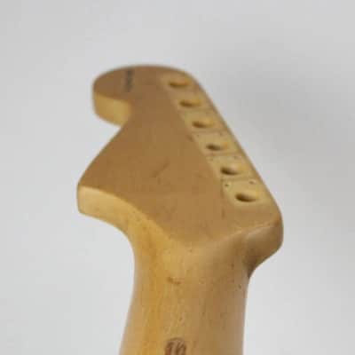 2002 Vintage Fender Stratocaster American Standard Maple Neck USA image 13