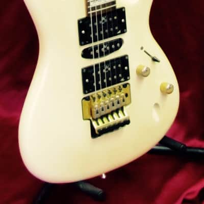 Rare Washburn CS-780 Heavy Rock Electric Guitar image 2