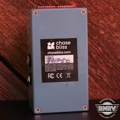Chase Bliss Audio Generation Loss MKII 2022 - Present - Light Blue / White image 2