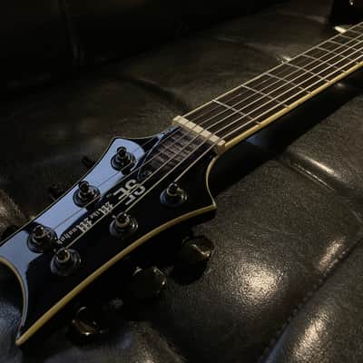 PRS SE image 3