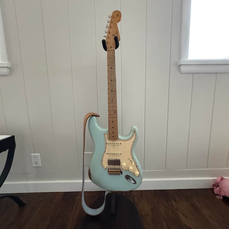 Fender Vintera Road Worn '50s Stratocaster | Reverb