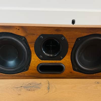 Klipsch KV-2 Center Channel Speaker in Walnut – Original Owner – Very Good Condition image 8