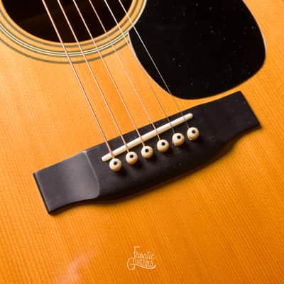 Martin Guitars D-28 1975 - Natural #358378 Segunda Mano image 10