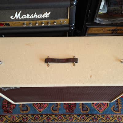 Fender Super-Sonic 22 2-Channel 22-Watt Guitar Amp Head Blonde w/ Matching Fender 2x12" Super-Sonic Cab, Footswitch & Dust Covers image 10