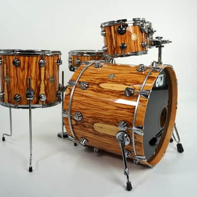 DW Collectors Kit - VLT in Exotic African Chen Chen 10x8, 12x9, 15x14ft 23x18 (No Snare Drum) image 3