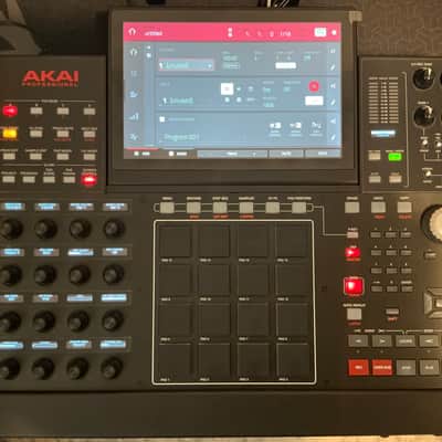 Akai MPC X Standalone Sampler / Sequencer 2017 - Present - Black image 3