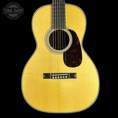 Martin Custom Shop 00-12F 28 Style Adirondack / Wild Grain East Indian Rosewood w/case 2951514 image 1