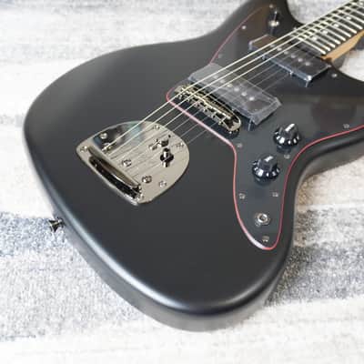 *NEW IN BOX* 2026 Fender MIJ Hybrid II Jazzmaster Noir – Limited Edition New Color image 8
