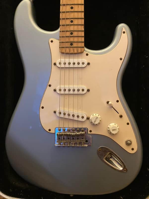 Fender Stratocaster 2005 - Agave Blue image 1