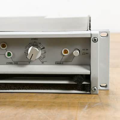 Crown Macro-Tech 36x12 2-Channel Power Amplifier CG015TT imagen 2