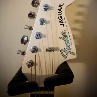 Fender Fender Custom Shop Jaguar - Time Machine (1966 Deluxe Closet Classic) 2023 - Nitro Tahitian Coral Body, Olympic White Headstock image 5
