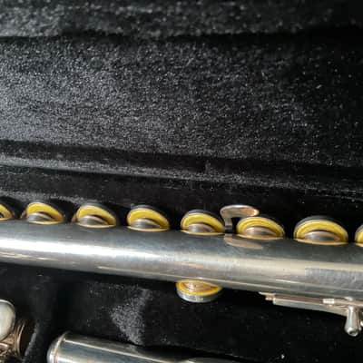 Gemeinhardt  Open Hole Flute, B Foot, All New Pads, Case image 4