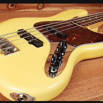 Jazz bass active fender image 2
