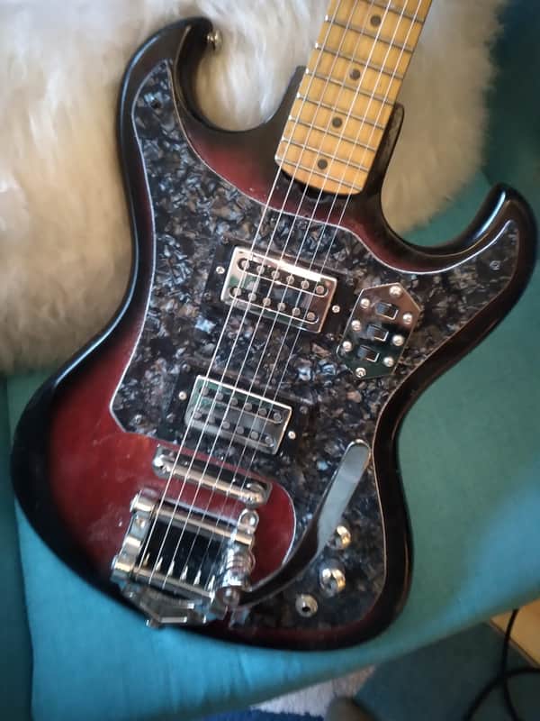 Global Double Cut 1960s Red Burst w/Black Pearl Pickguard image 1