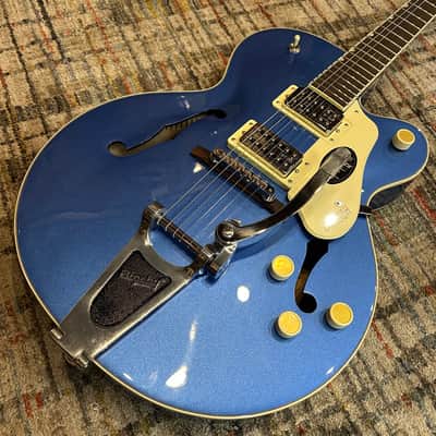 Gretsch G2420T Streamliner Hollow Body with Bigsby 2024 - Present - Fairlane Blue image 3