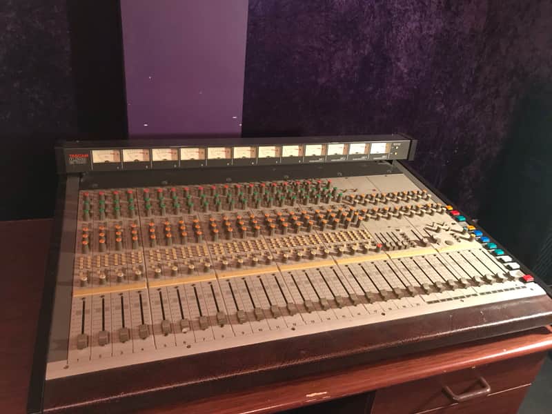 TASCAM M520 Vintage Mixing Console image 1