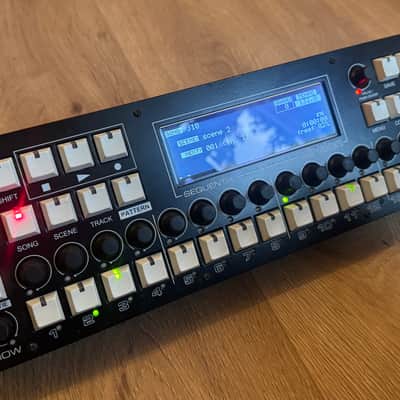 Sequentix Cirklon V1 Sequencer 2012 - 2018 - Black image 2