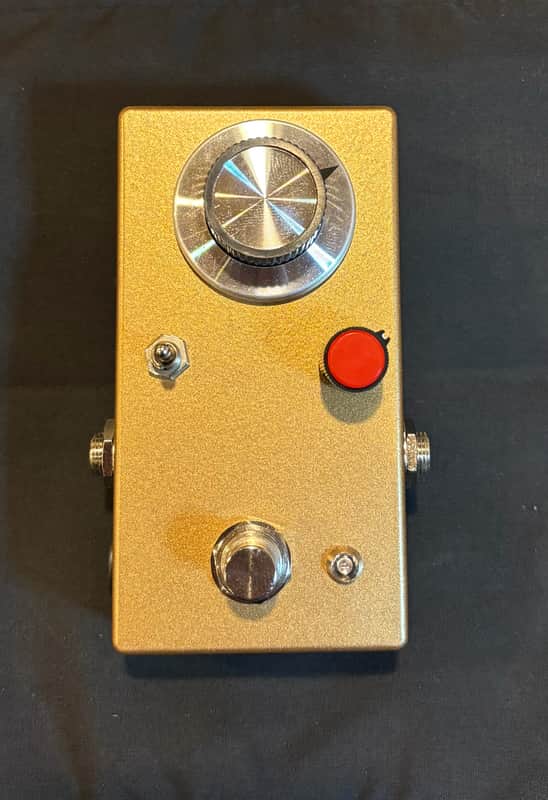 Patty's Pedals Golden-Boy Boost - Gold image 1