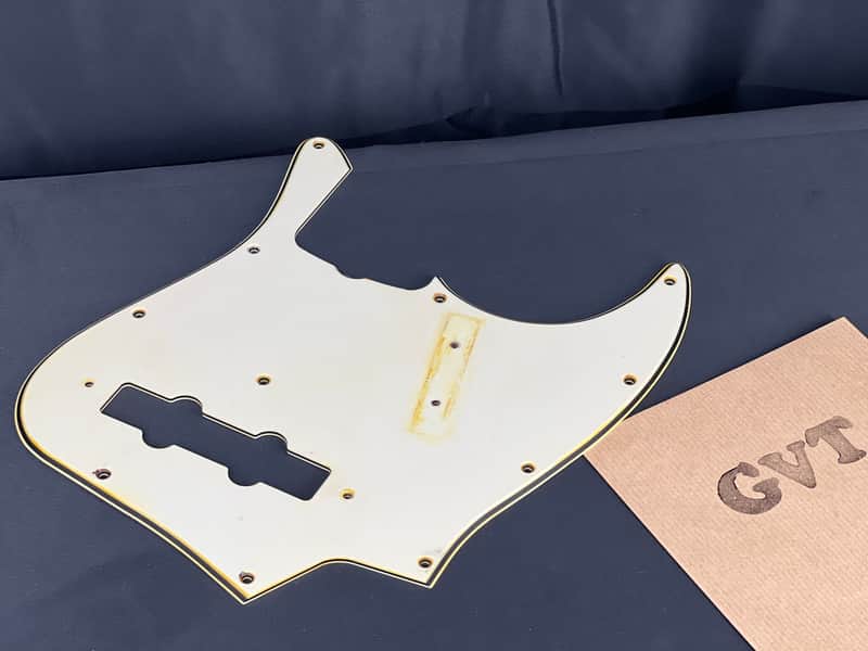 General Vintage Tone Pre CBS Nitrate celluloid pickguard for Jazzbass ®️ Aged Nitro Mint green ni image 1