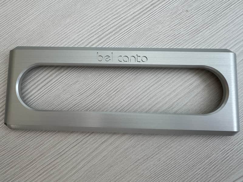 BEL CANTO e.One Beveled Faceplate for DAC / Amp - Silver - New w/ 1 flaw
