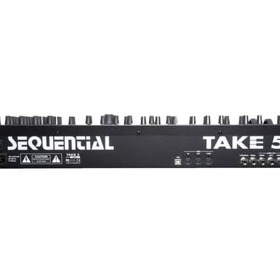 Sequential Take 5 Polyphonic Analog Keyboard Synthesizer [DEMO] image 6