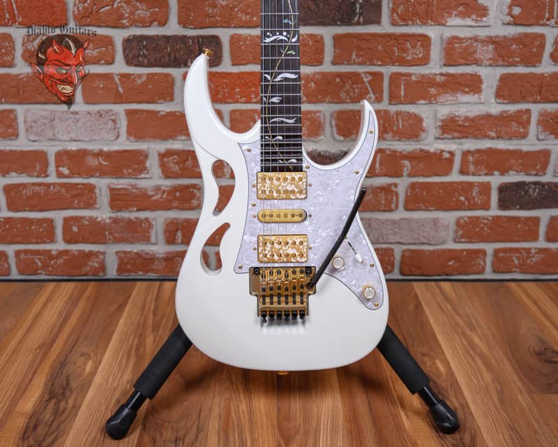 Ibanez Steve Vai PIA3761 Stallion White 2021 w/OHSC image 1
