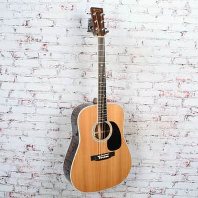 Martin - 2004 D-35 Acoustic Guitar - Natural - w/OHSC - w/LR Baggs - x4405 - USED image 7