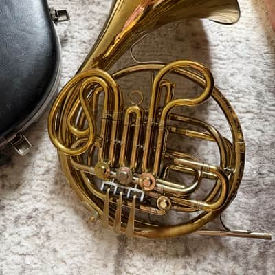 King 2259 Double French Horn w/Case and mouthpiece image 9
