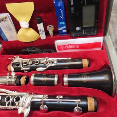 BUFFET E11 CLARINET-IMMACULATE FRESH SERVICE BY BUFFET DEALER + Xtras & Wty image 2